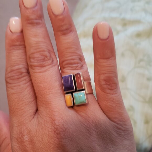 Silver ring - size 5.5 - Picture 2 of 2